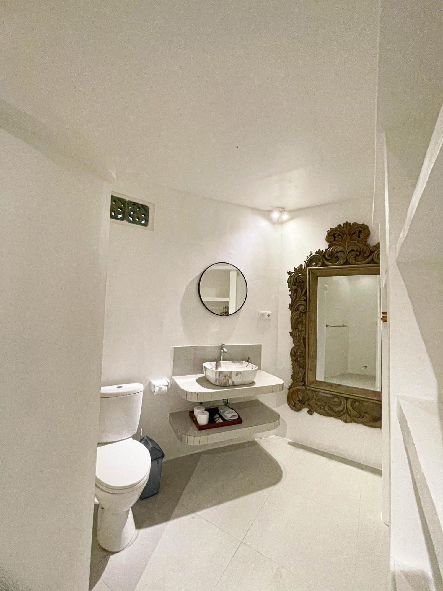 Bale Bingin Beachfront Stay أُلُواتو المظهر الخارجي الصورة