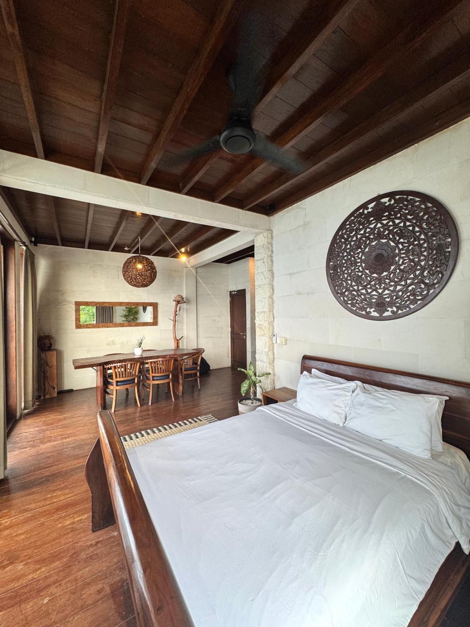 Bale Bingin Beachfront Stay أُلُواتو المظهر الخارجي الصورة